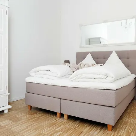 Sc 02 By Rockchair L Superhost Status L 4 Bedrooms Boxspringbeds 2 Bathrooms Balcony Elevator - Cozy Family & Business Flair Welcomes You! 公寓 *