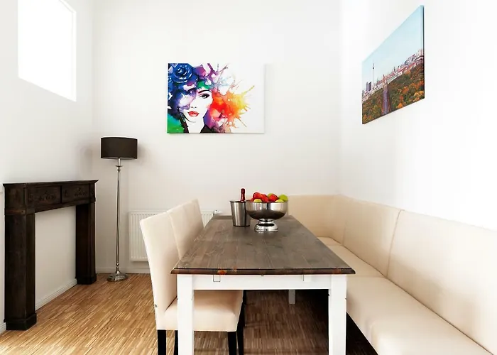 Sc 02 By Rockchair L Superhost Status L 4 Bedrooms Boxspringbeds 2 Bathrooms Balcony Elevator - Cozy Family & Business Flair Welcomes You!